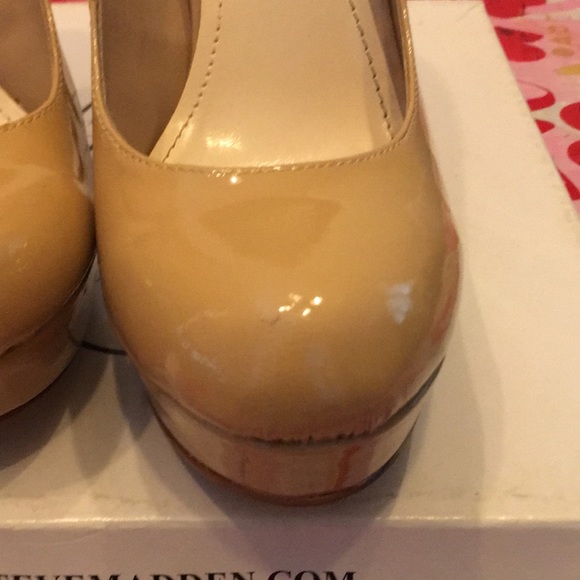 Steve Madden Blush Patent Leather Platforms - Picture 4 of 6
